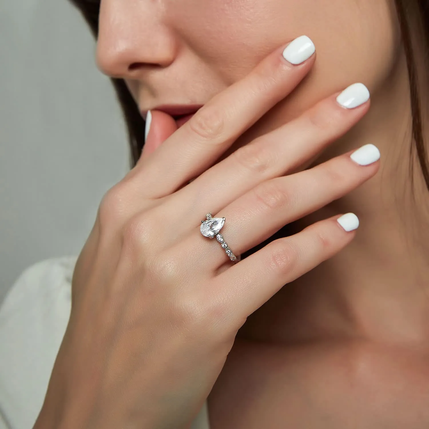 925 Sterling Silver Teardrop Engagement Ring