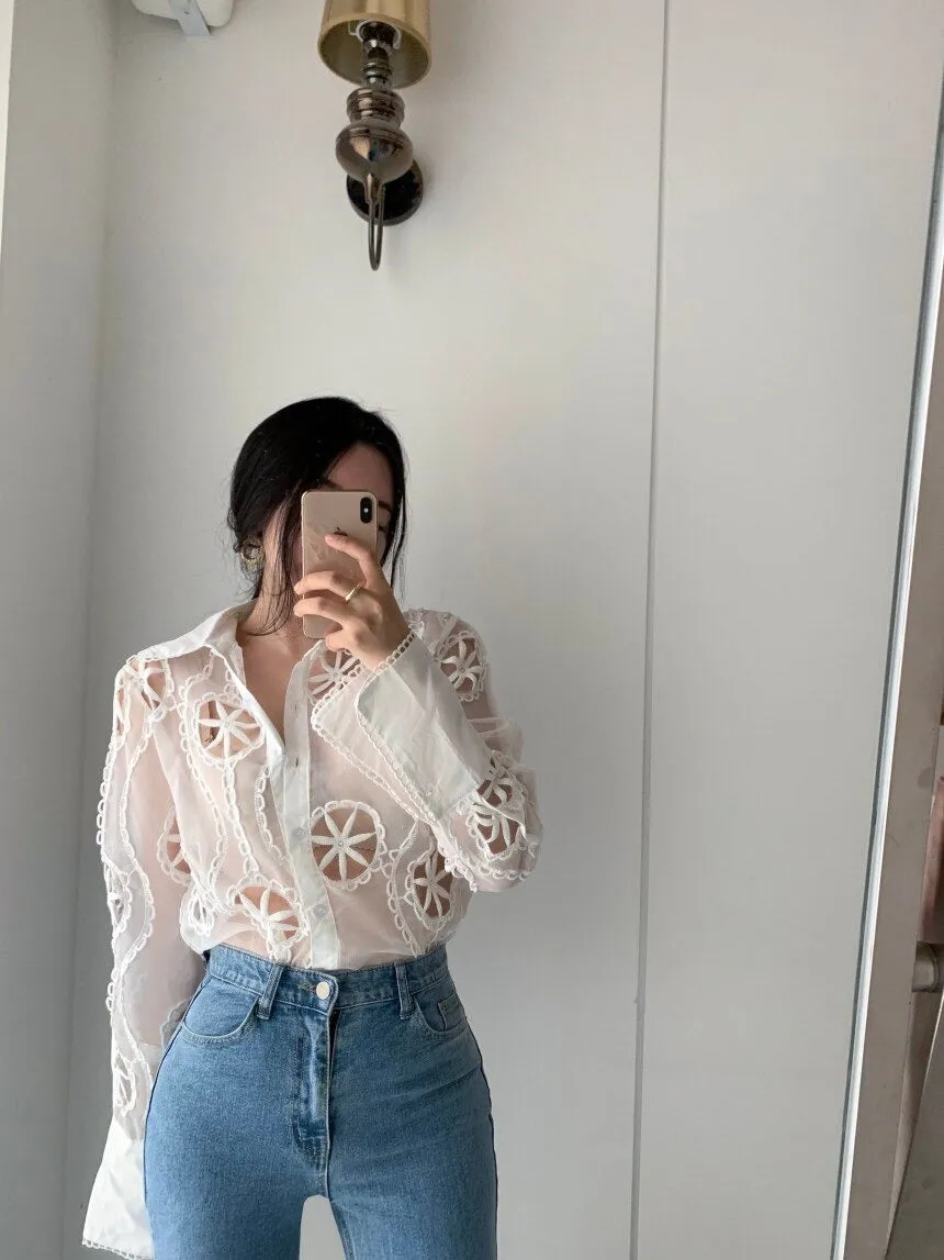 Cora Lace Hollow out Shirt