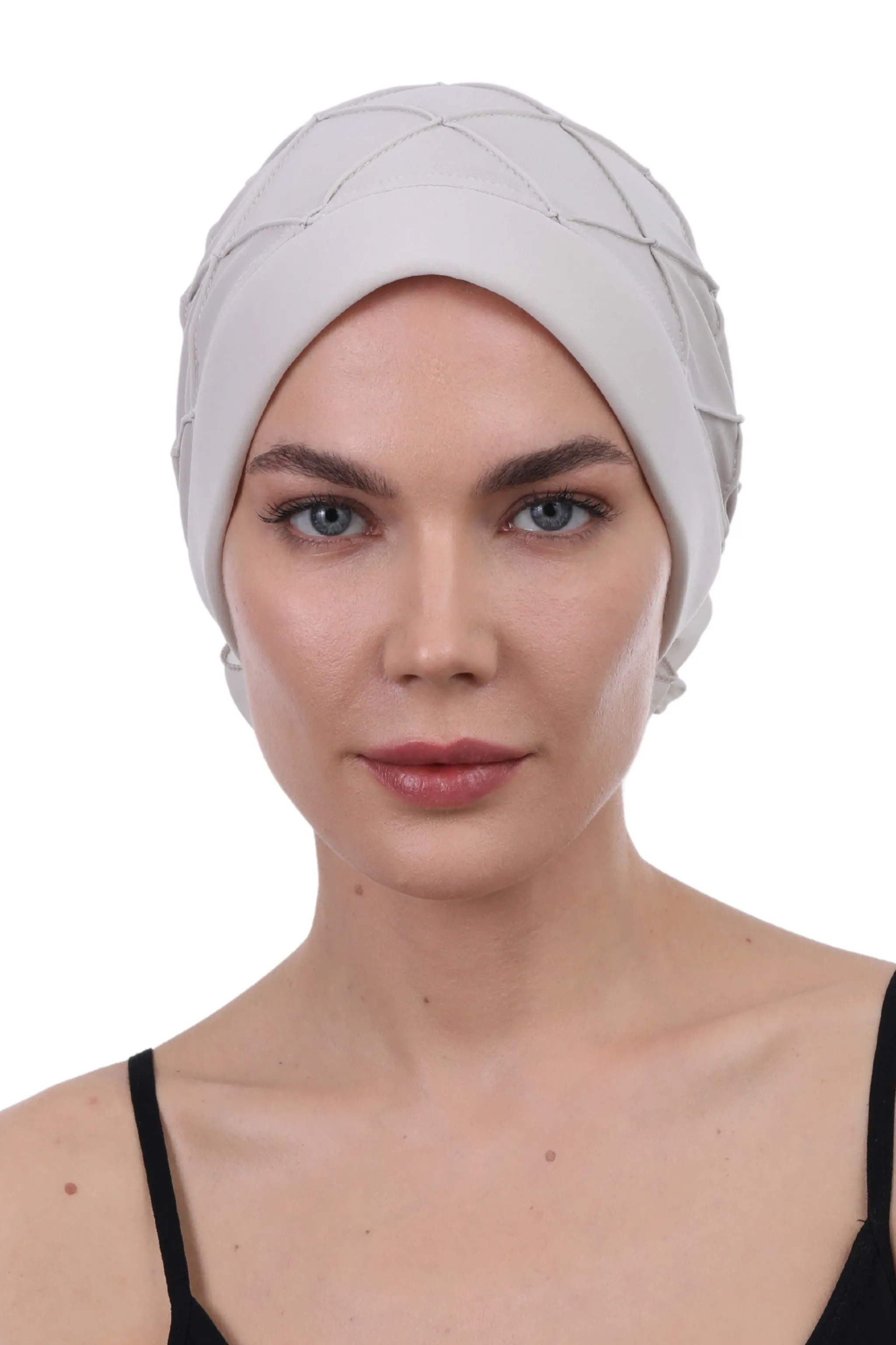 Diamond Patterned Hat with Georgette Flower