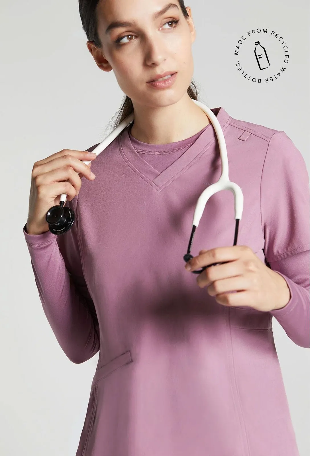Emeline Zippered Pocket Scrub Top