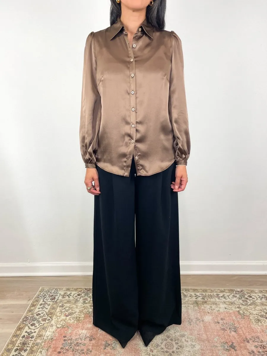 Frankie Blouse in Latte