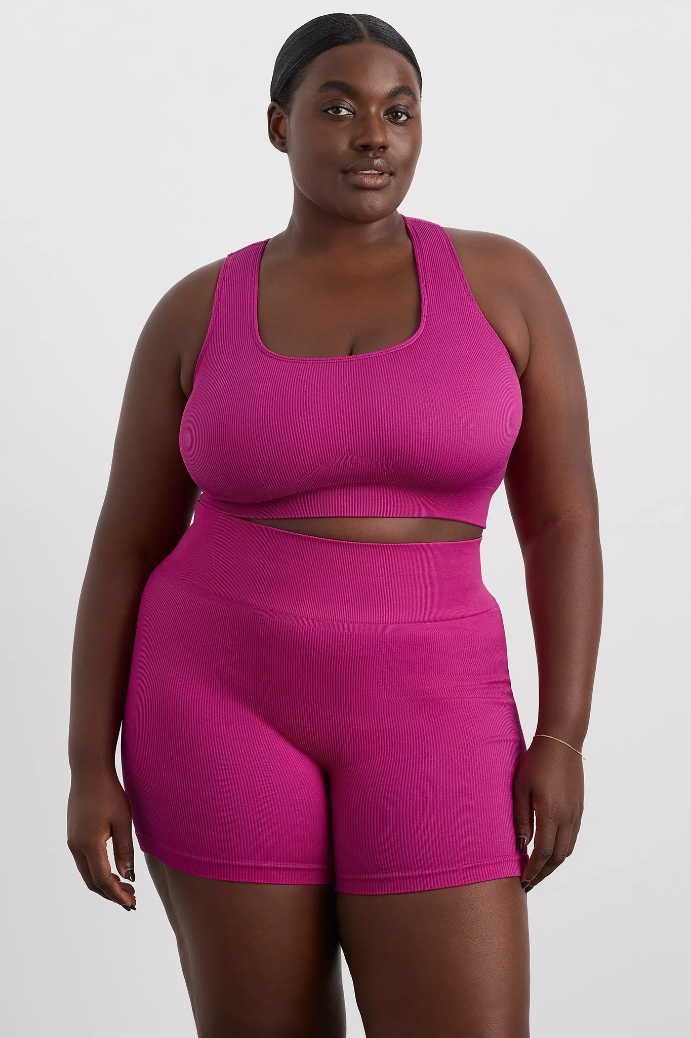 Seamless Crop 331